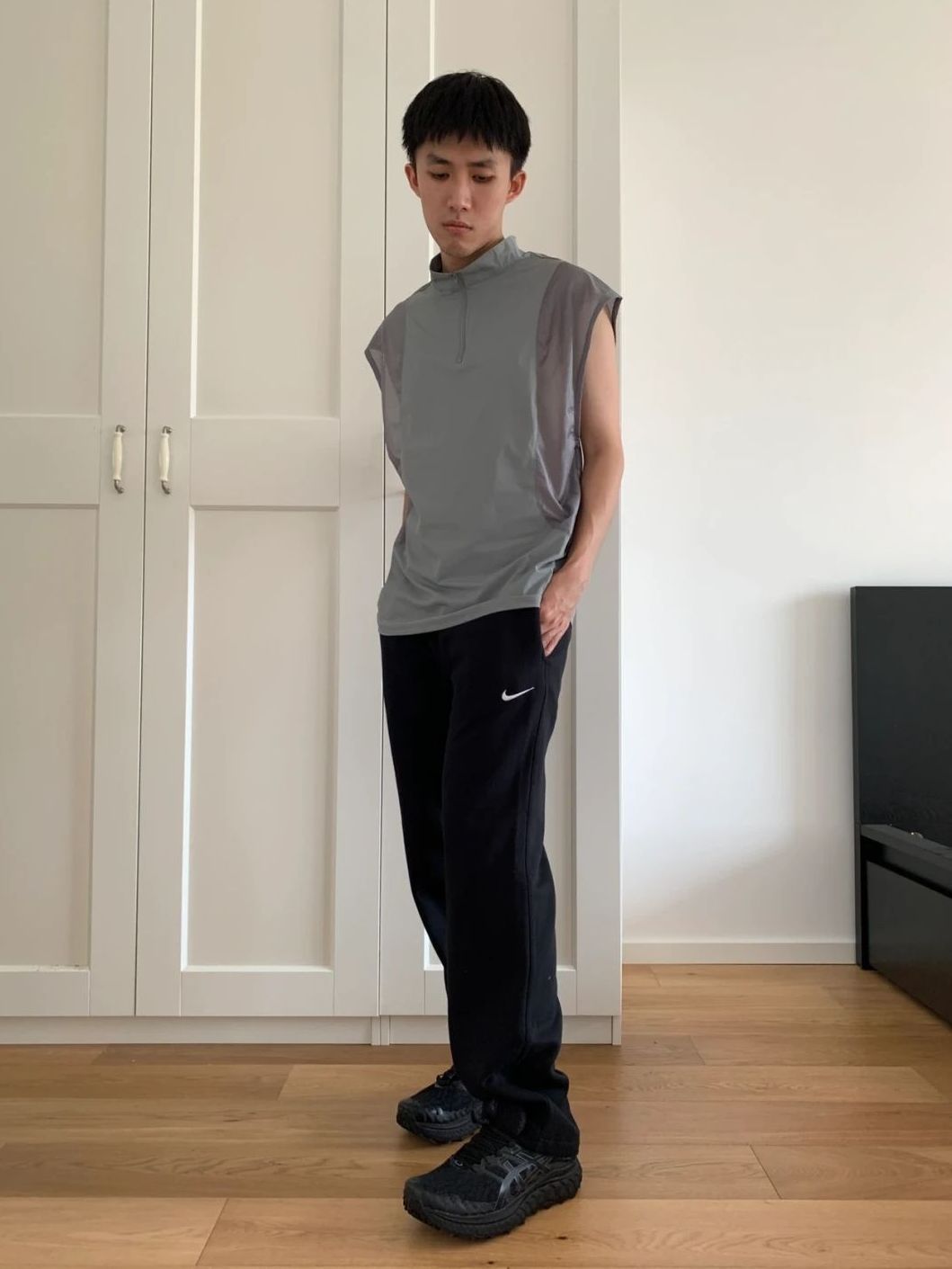 潮流复古高街直筒长裤穿搭分享