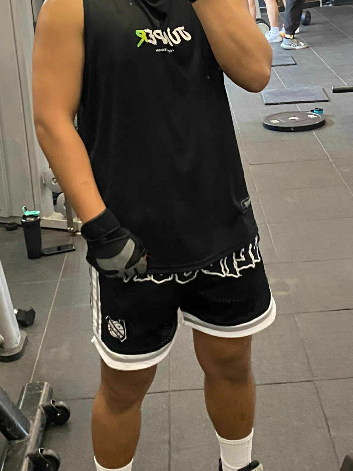 Veidoorm ‖无袖背心也很帅的