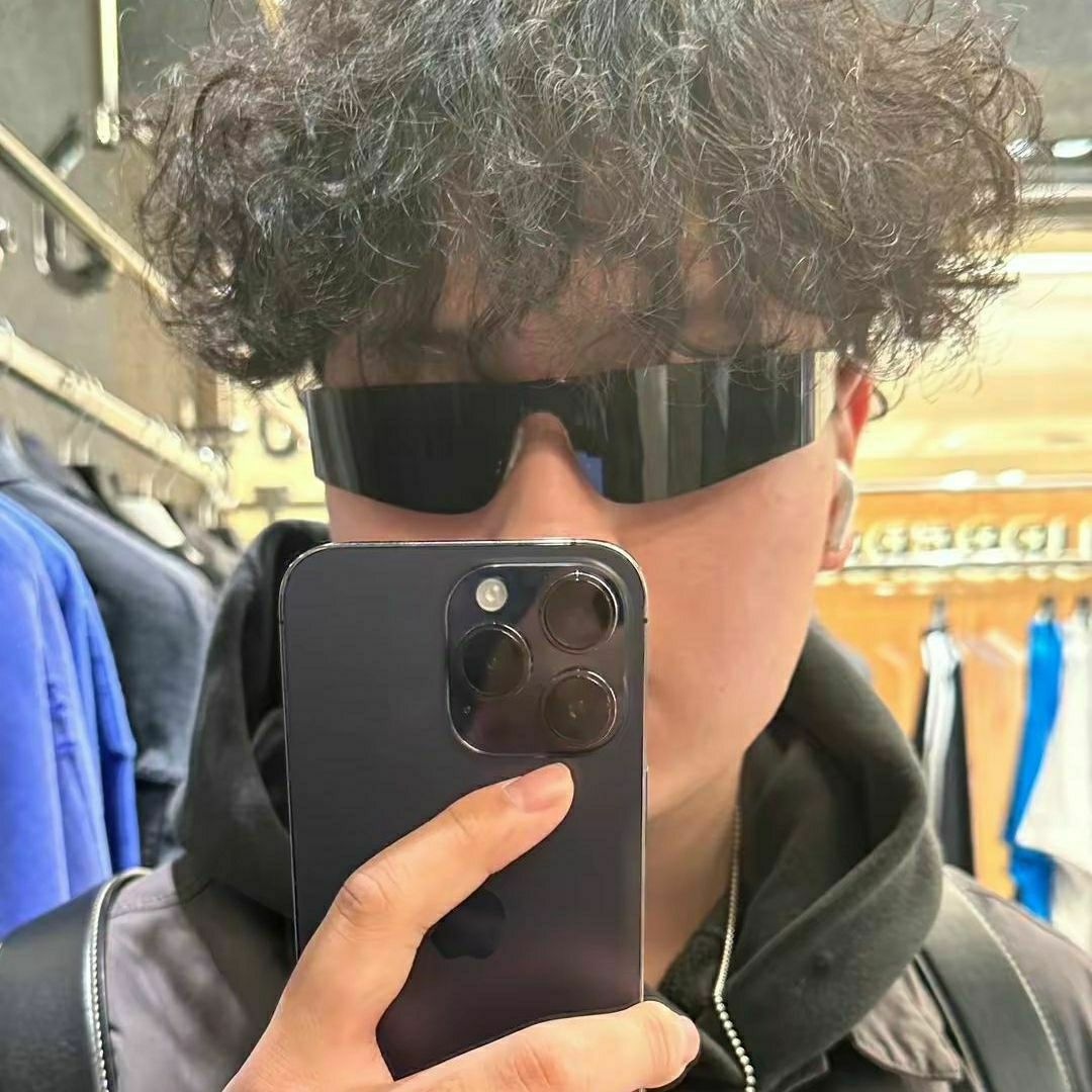这款墨镜🕶真的酷