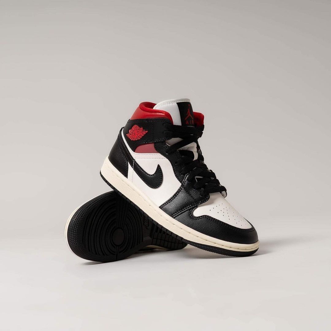 时尚潮流，Air Jordan 1 Retro黑红配色再次引爆市场