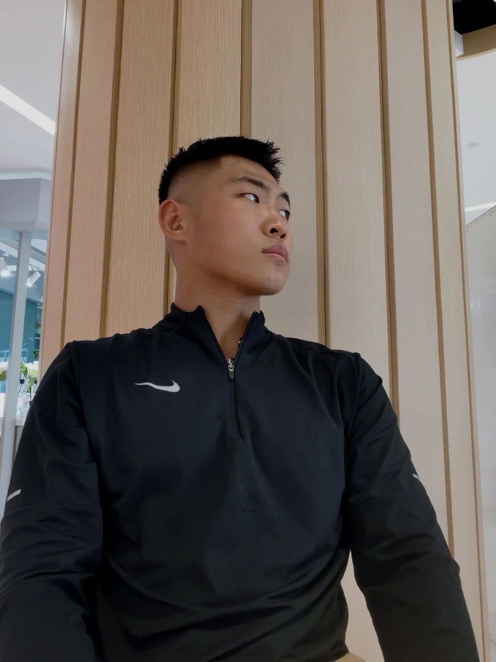 少年感穿搭| Nike 拉链运动长袖T恤