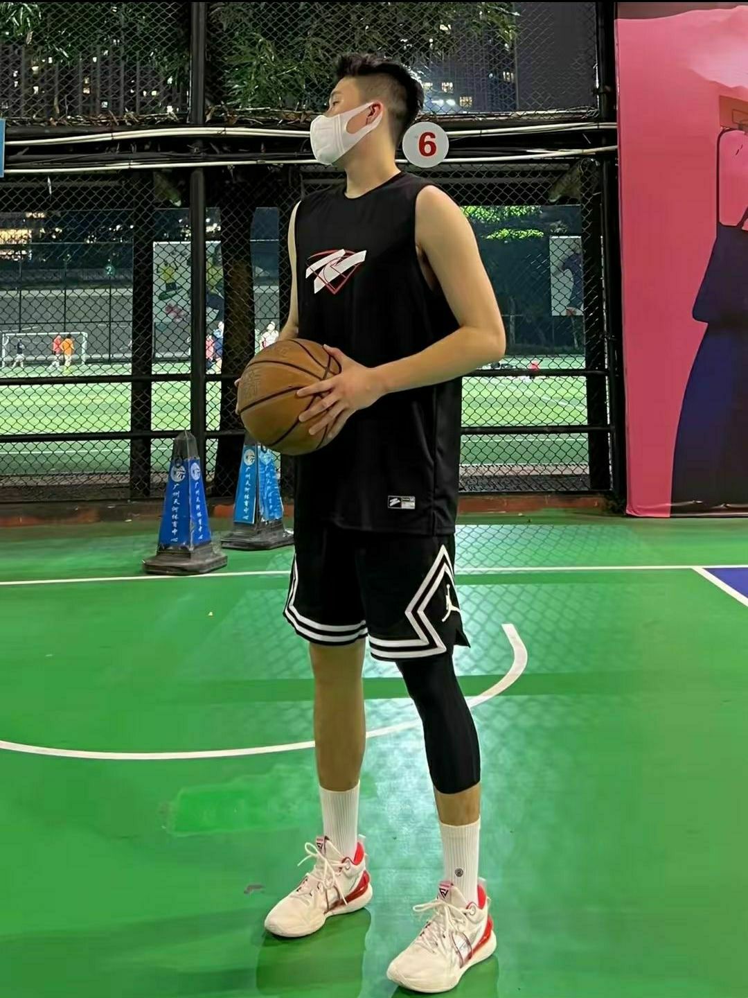 夏天太需要这种透气吸汗的背心