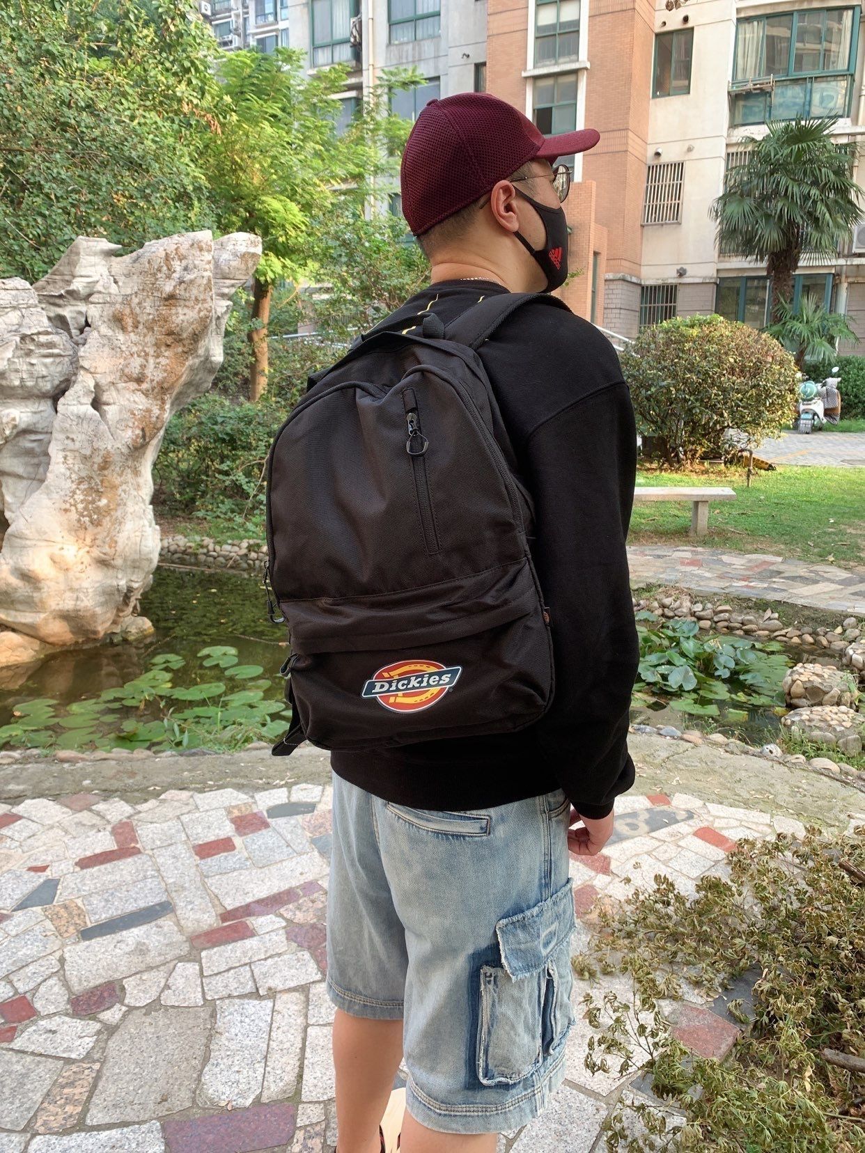 经典百搭的Dickies“工装风”双肩包你是否喜欢⁉️