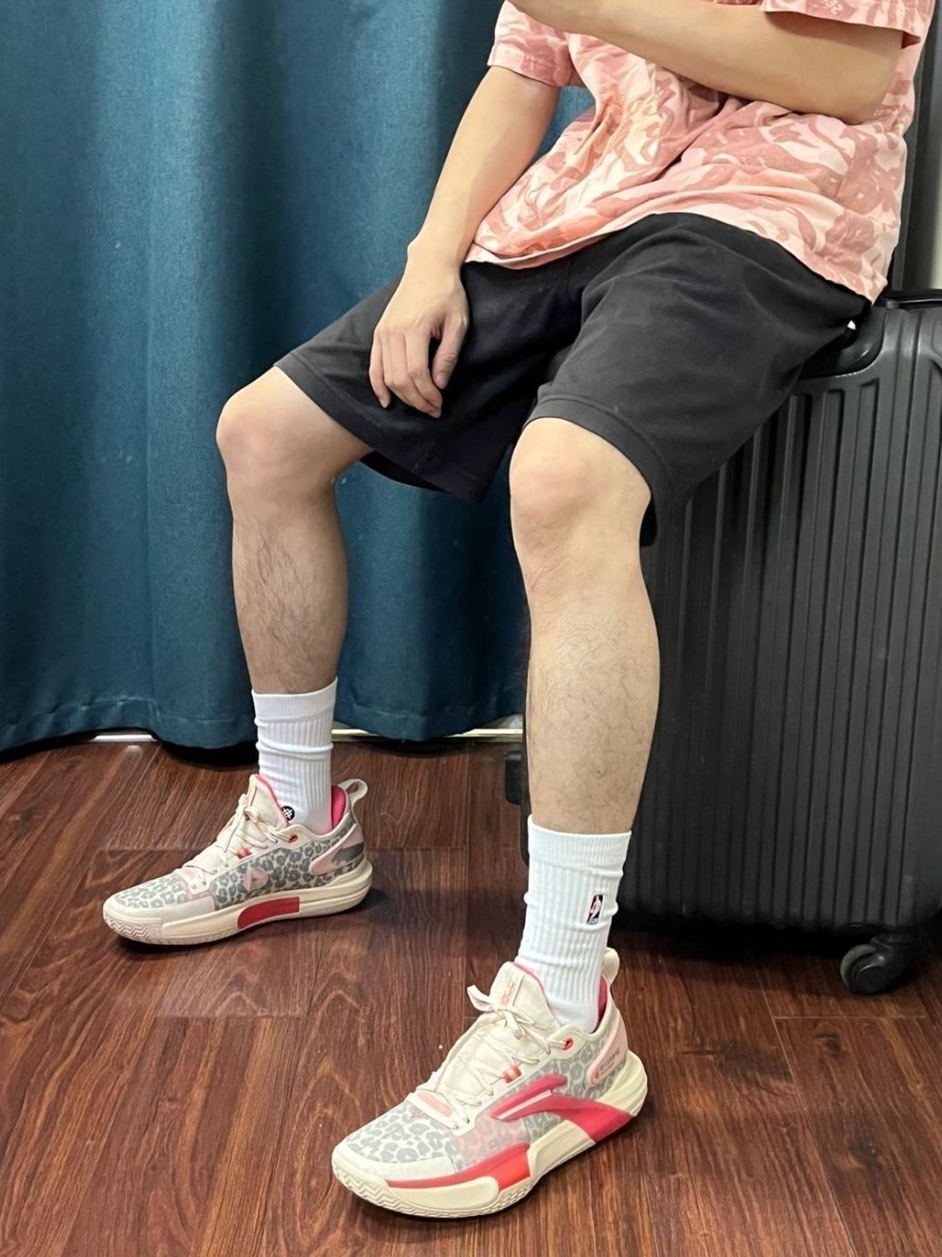 帅就完了，买完不会后悔