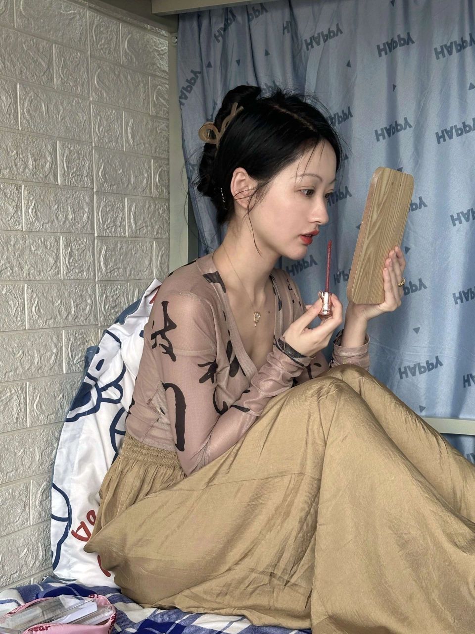 本穷鬼500预算😎也能抄巨会打扮室友的作业