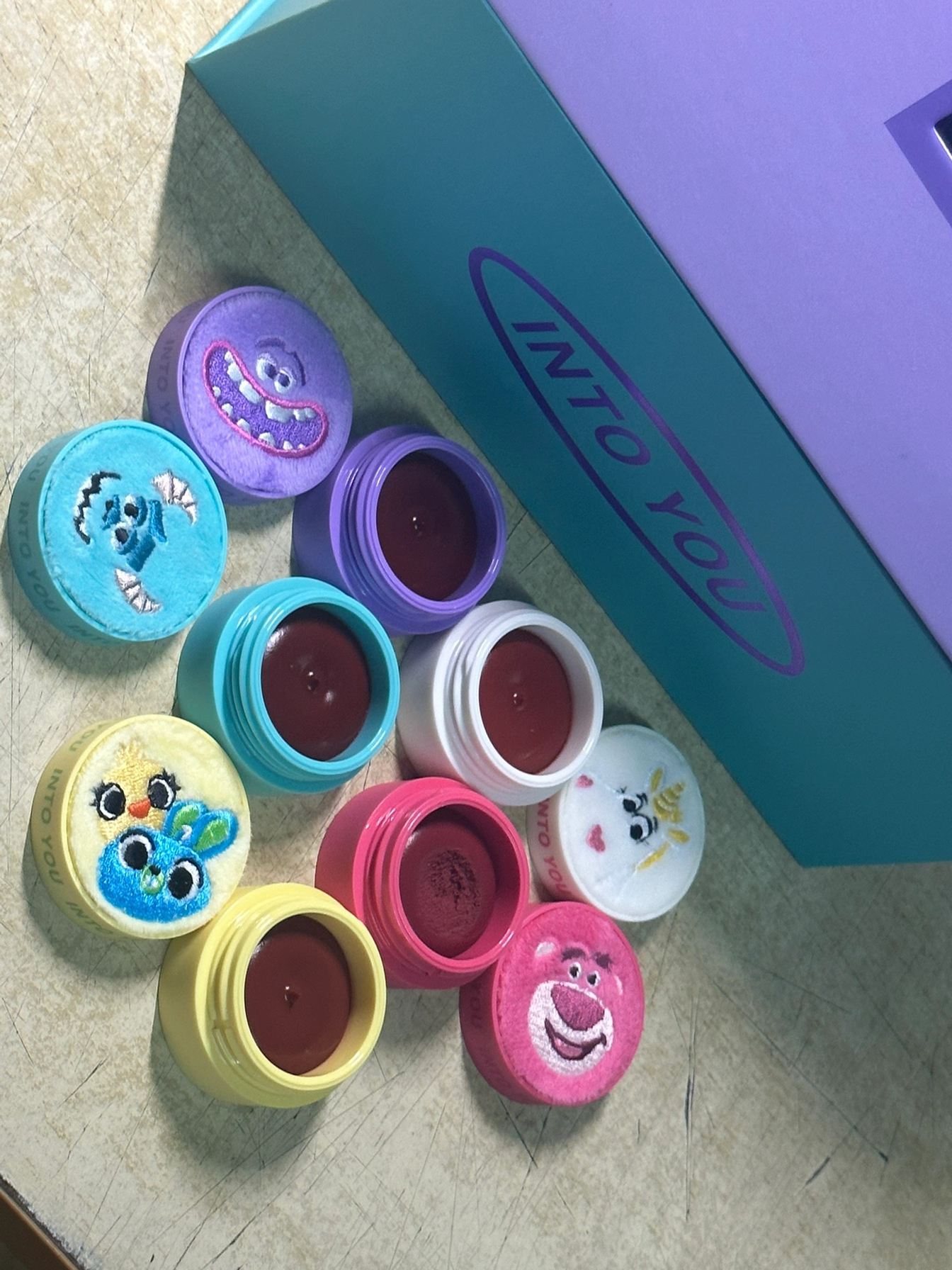 into you毛毛派对礼盒🎁