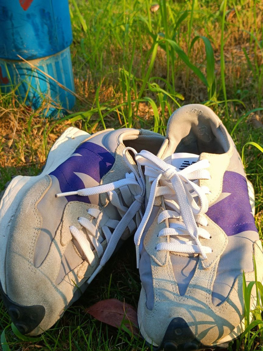 ✳️一双紫色的New Balance 327✳️