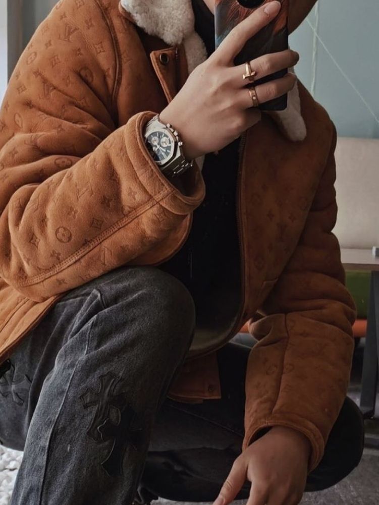 这不就是富贵表啊！，给奋斗多少年才能拥有得了😭