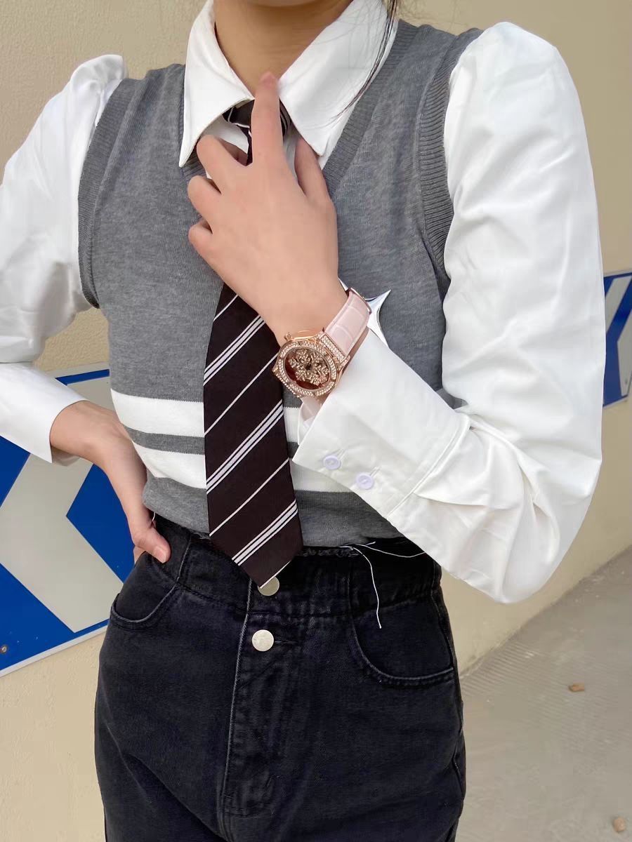 bling bling的迪士尼满天星手表也太好看了吧！
