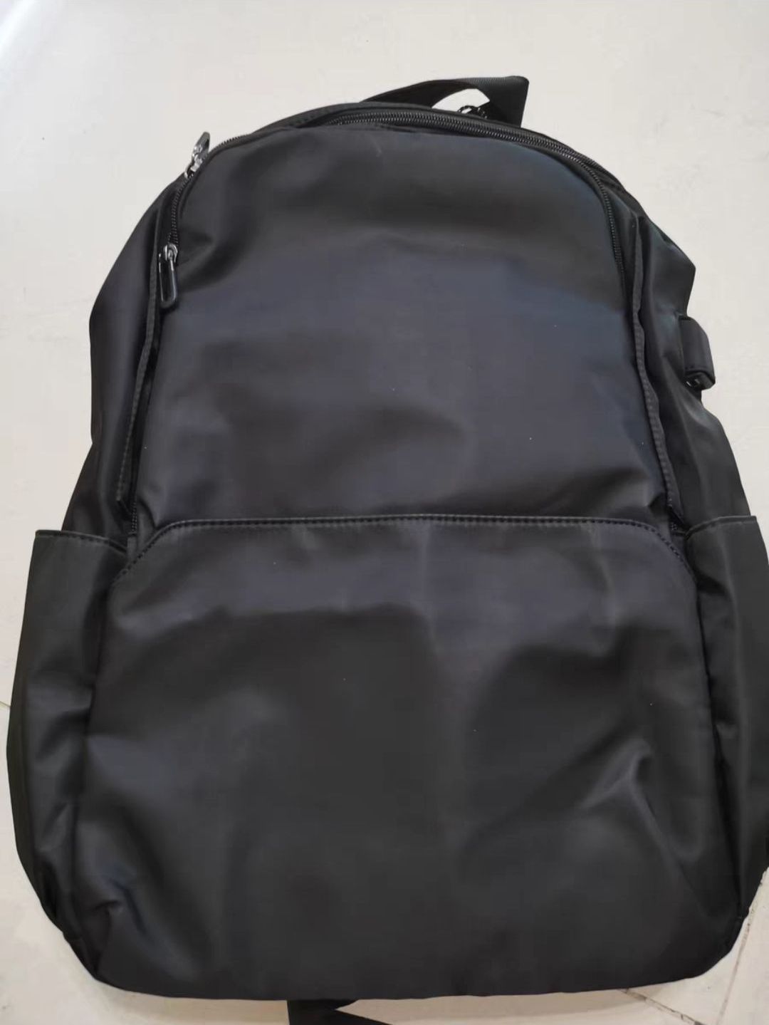 木村耀司 纯色简约双肩包分享