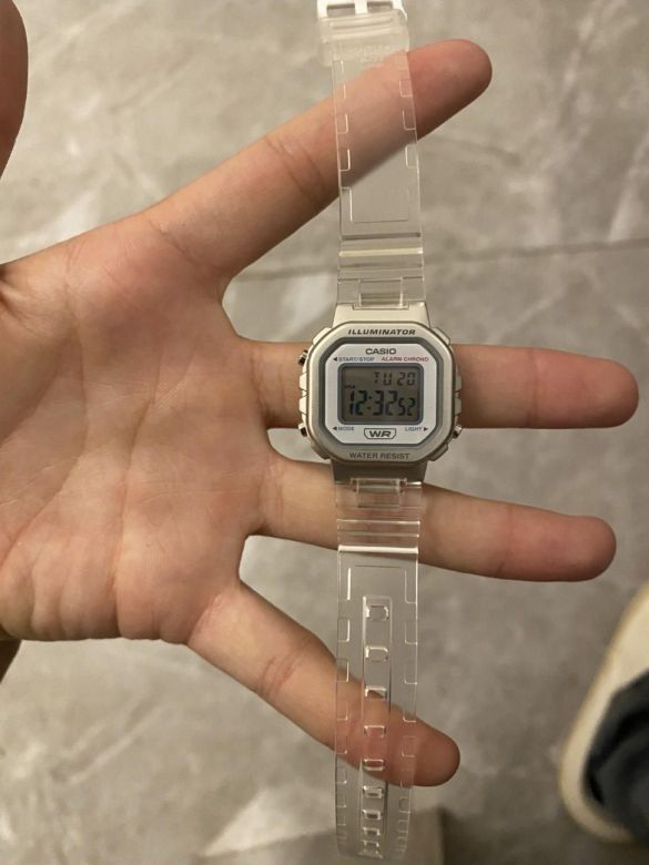 Casio/卡西欧 时尚简约经典树脂带石英表分享