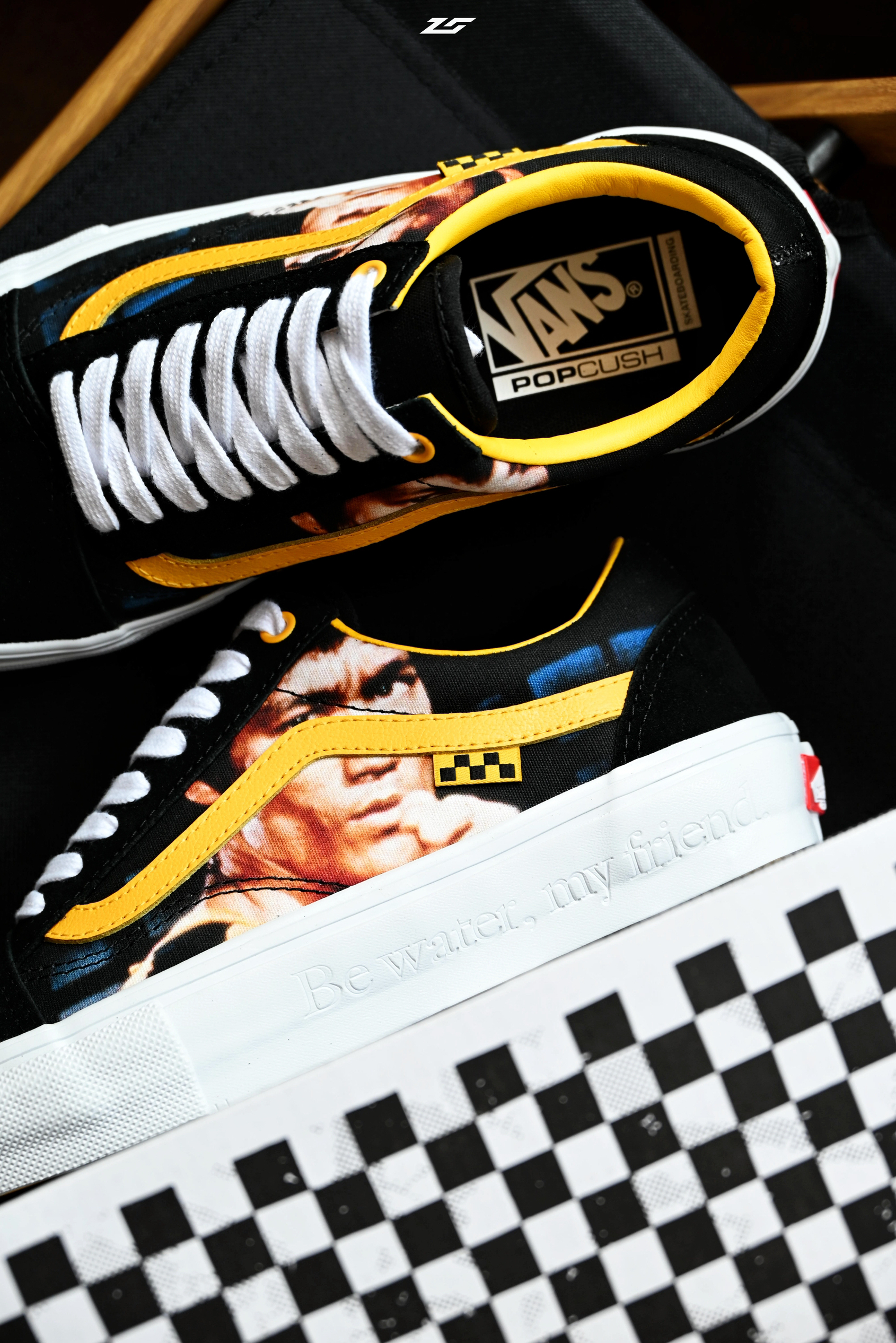 二百全款拿下李小龙联名Vans