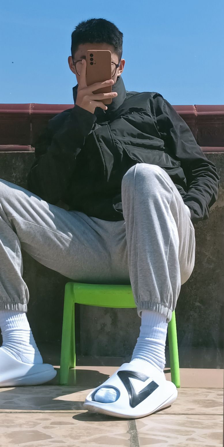 颜值在线的小胖拖