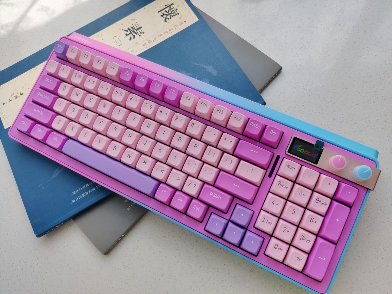 紫色键盘爱好者上线!
