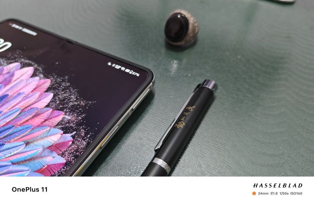 我就说这玩意好卖，上半年折叠品类销量冠军，OPPO Find N2 Flip