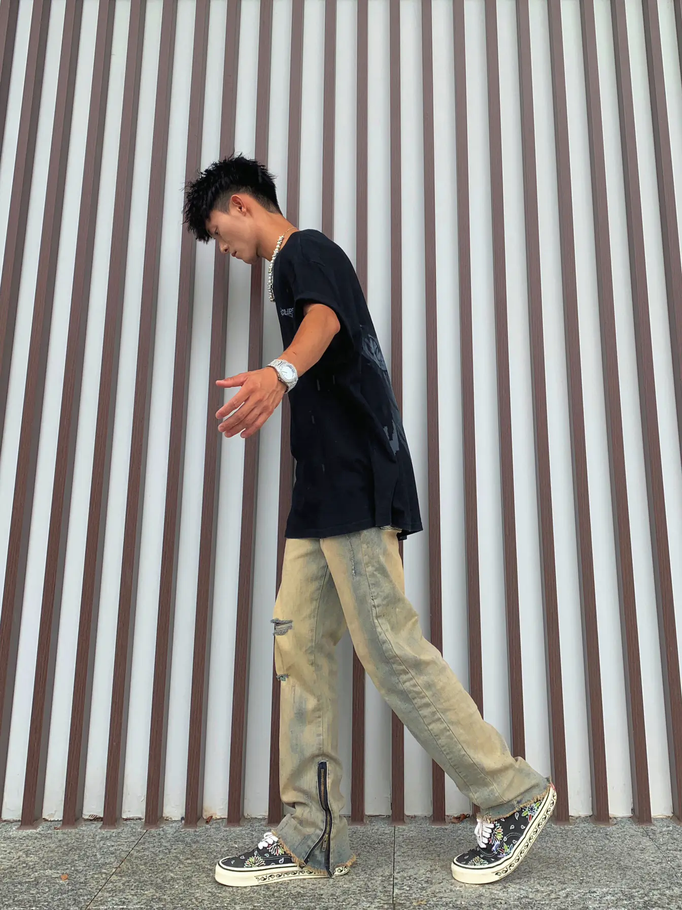 OOTD|“⚫️🟠⚫️”|高街风搭配出街💥