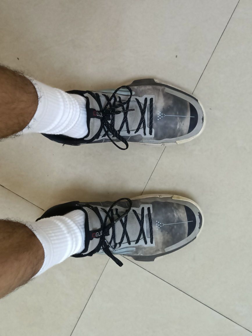 有点闷脚，冬天穿应该不错