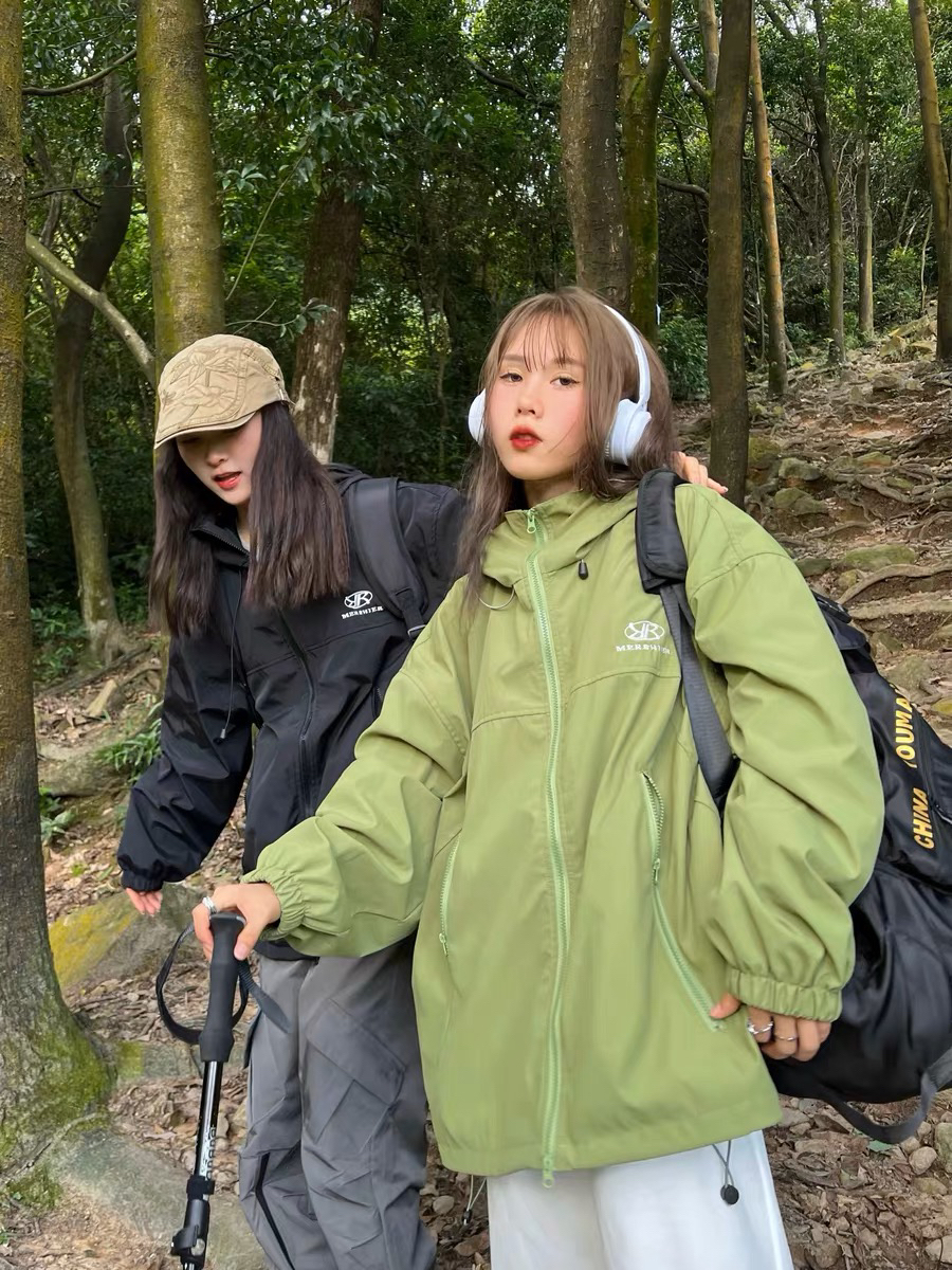 趁秋高气爽见一面吧爬山怎么样