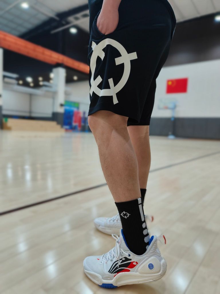 夏天出街运动，有这两双袜子就够了!