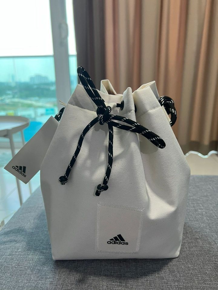 阿迪新款水桶包到手啦～