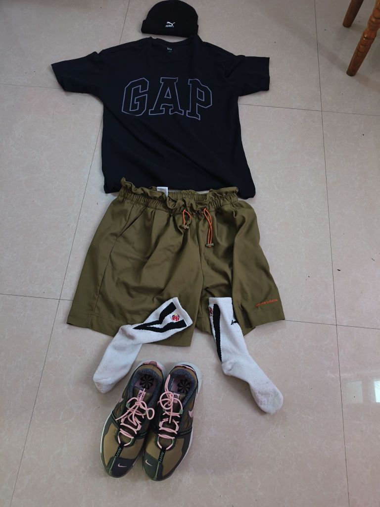 夏季穿搭很难评真的很难评入潮流门槛了嘛