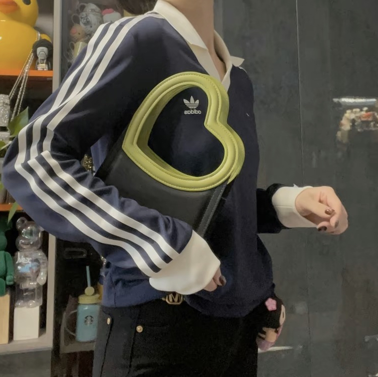 基础款卫衣还是很好穿