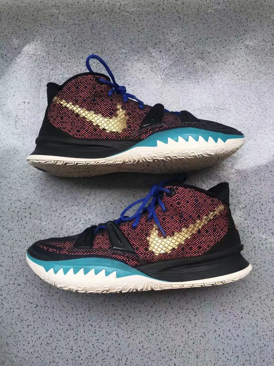 NIKE Kyrie 7“CNY”