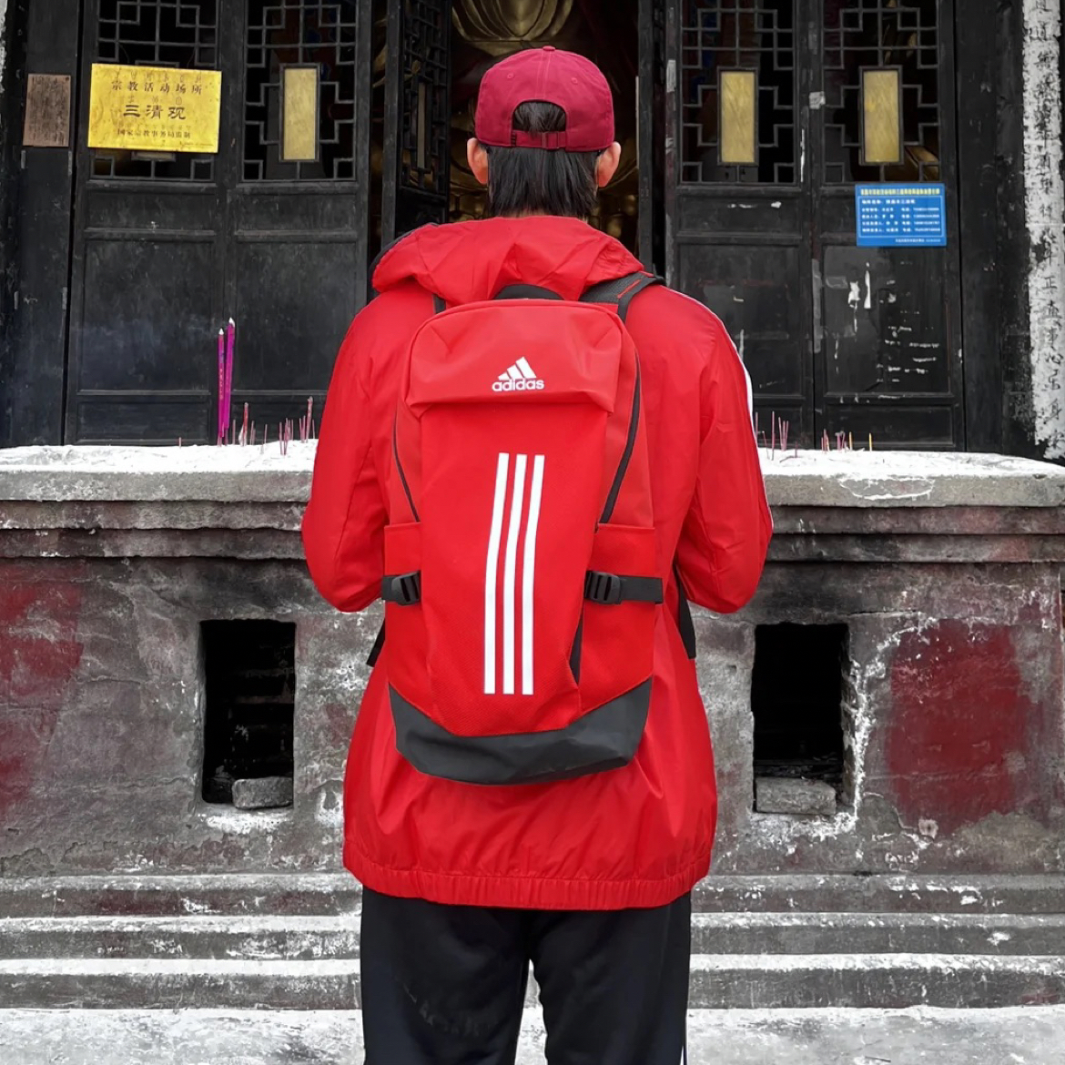 好有个性的双肩背包🎒