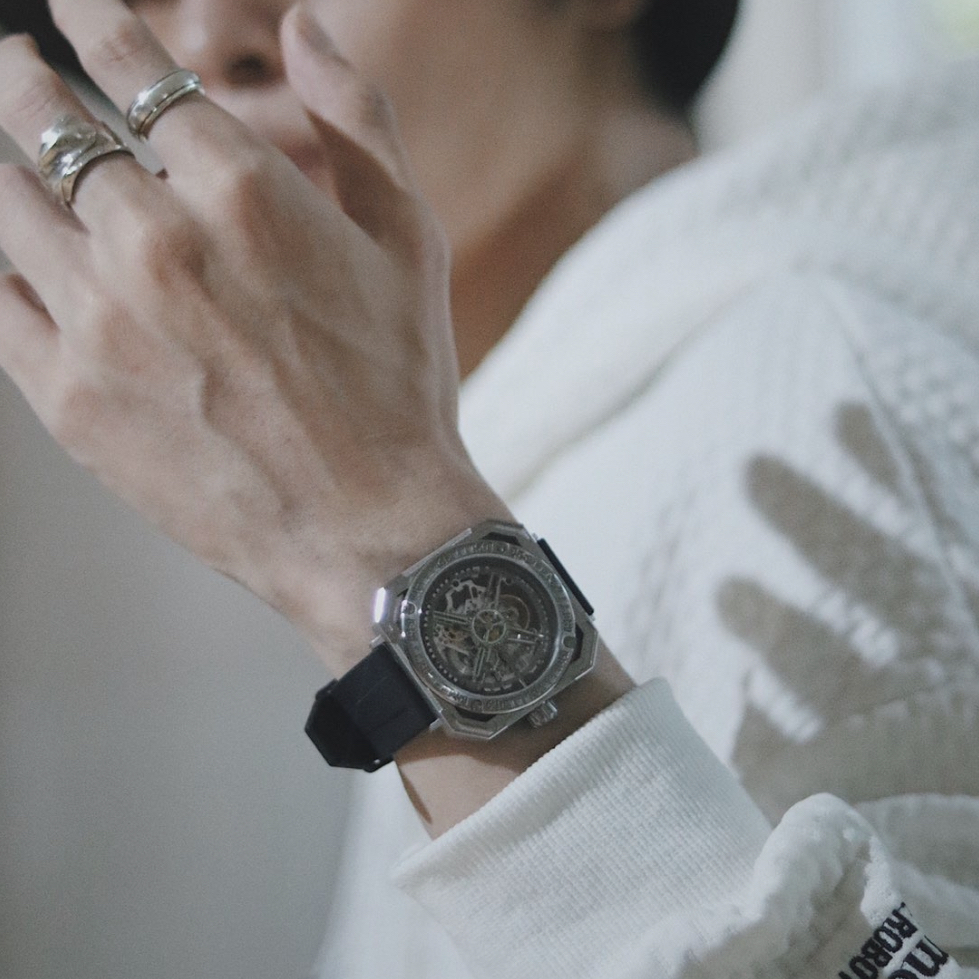 CIGA Design/玺佳 M系列 魔术师双面镂空夜光防水自动机械男士手表分享