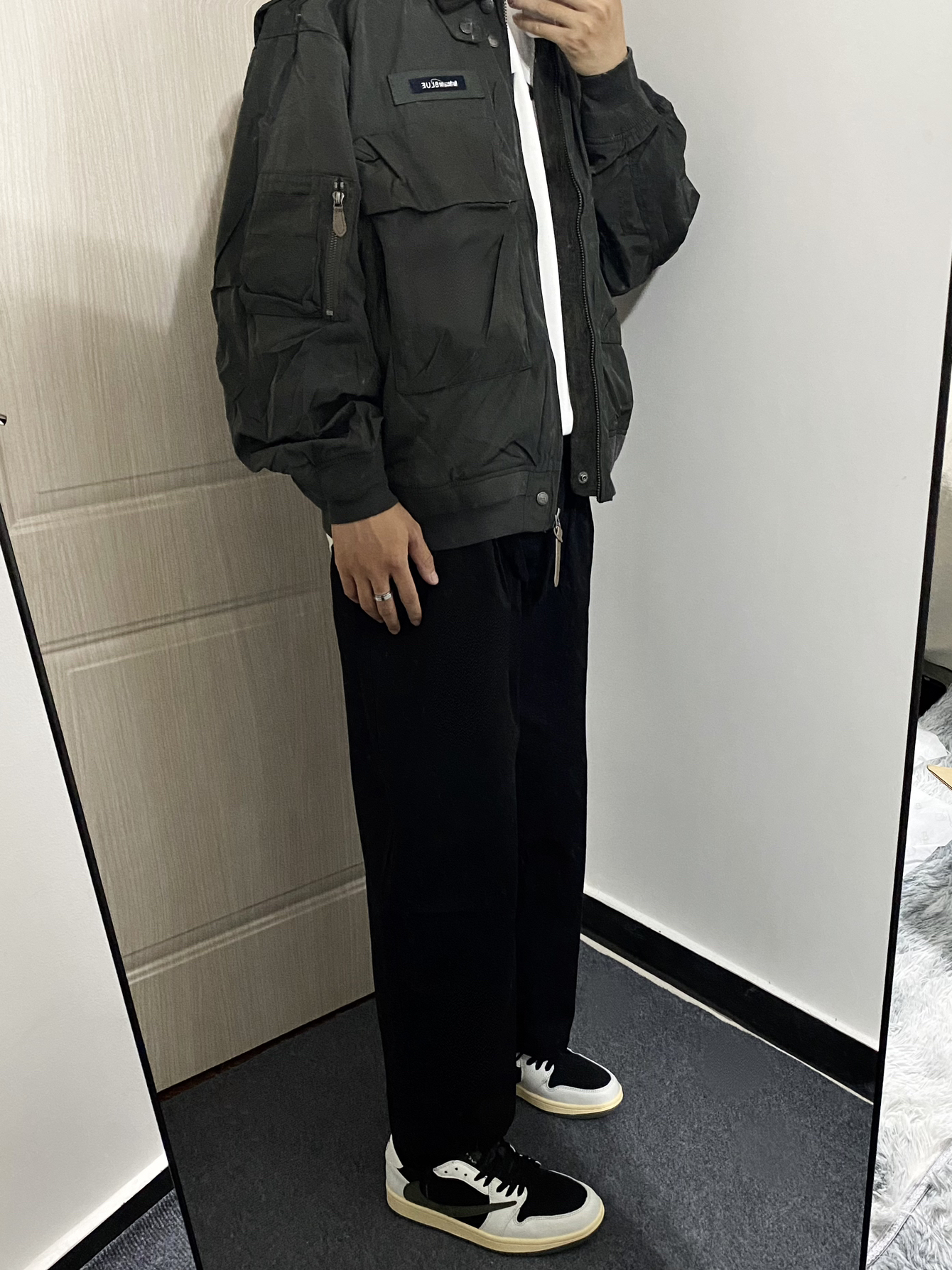 Ootd/这件飞行夹克太好看了!