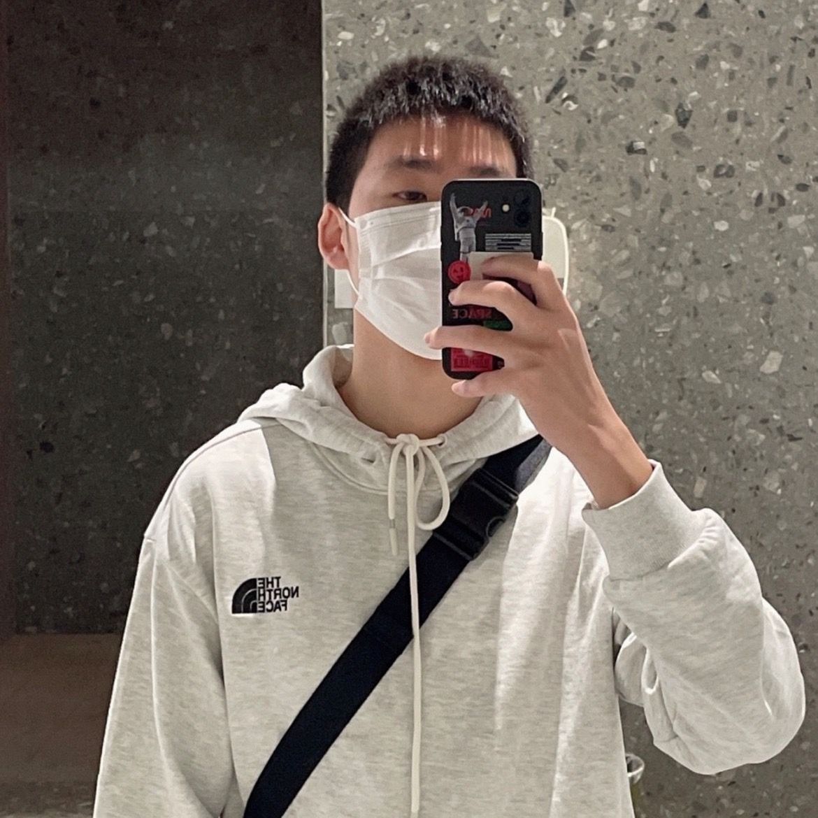 TheNorthFace卫衣，男友力爆棚！💪