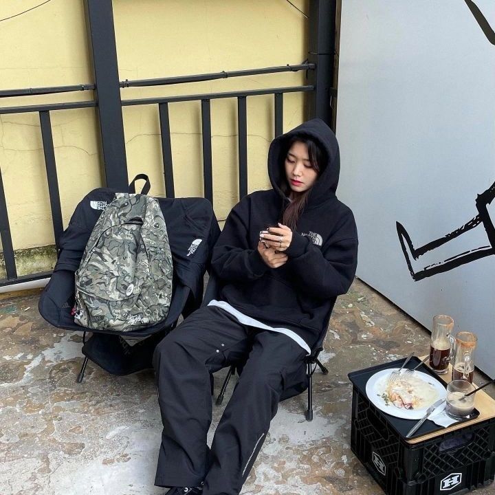 个性卫衣还得看北面