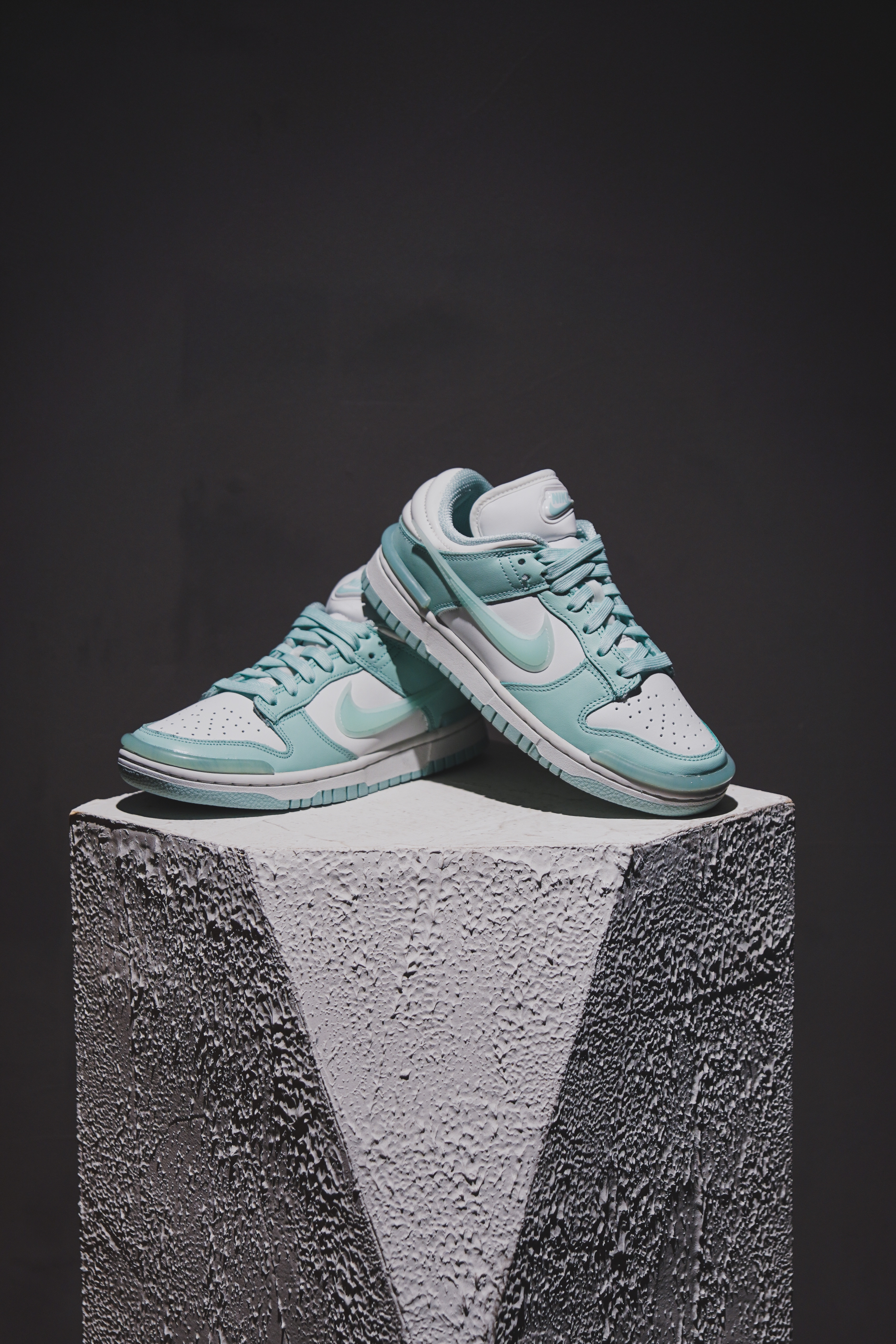 蒂芙尼 x AMBUSH 既视感！Nike Dunk Low Twist！