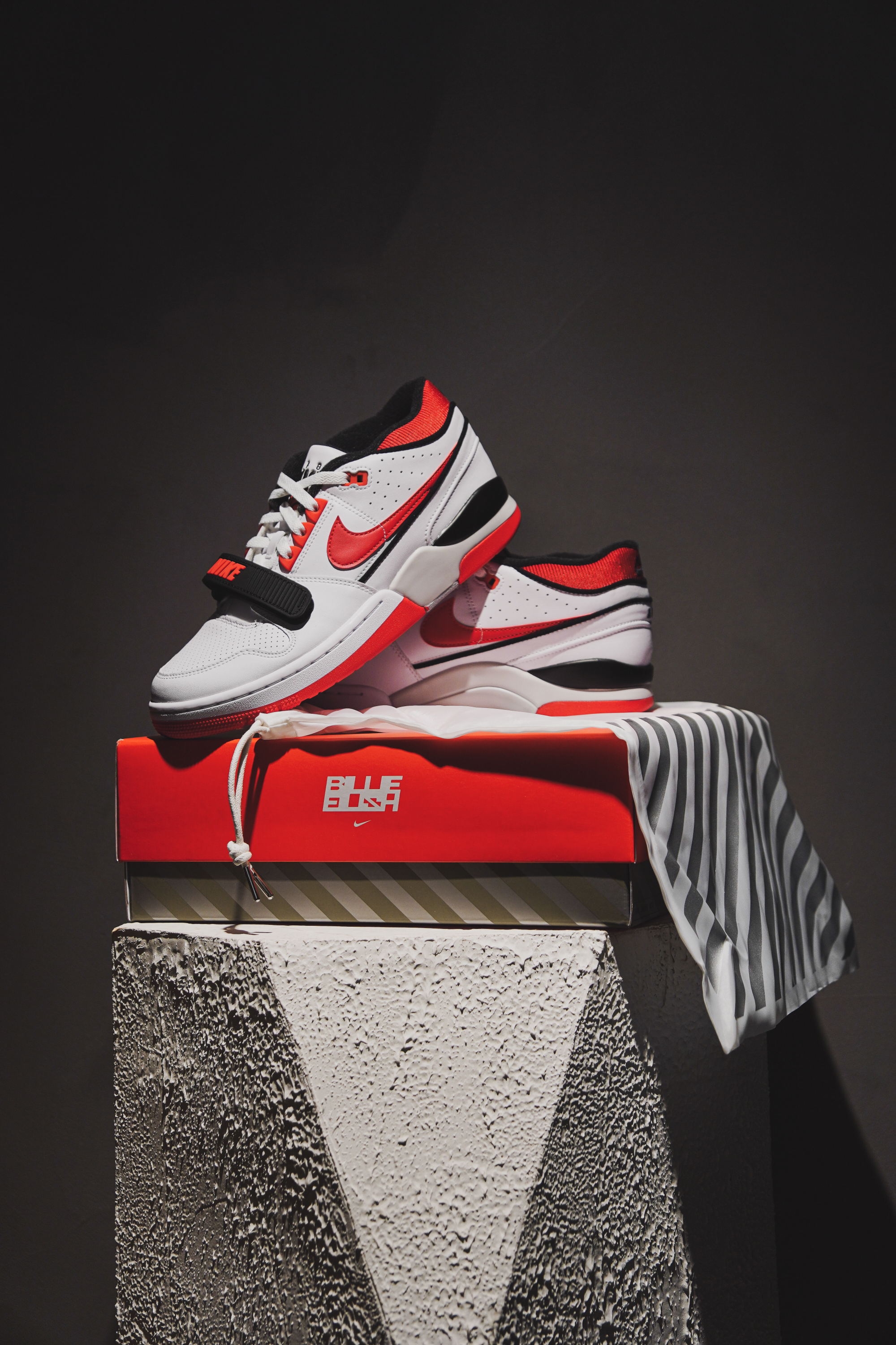 「Billie Eilish x NIKE」又联名了！乔老爷亲穿鞋款！