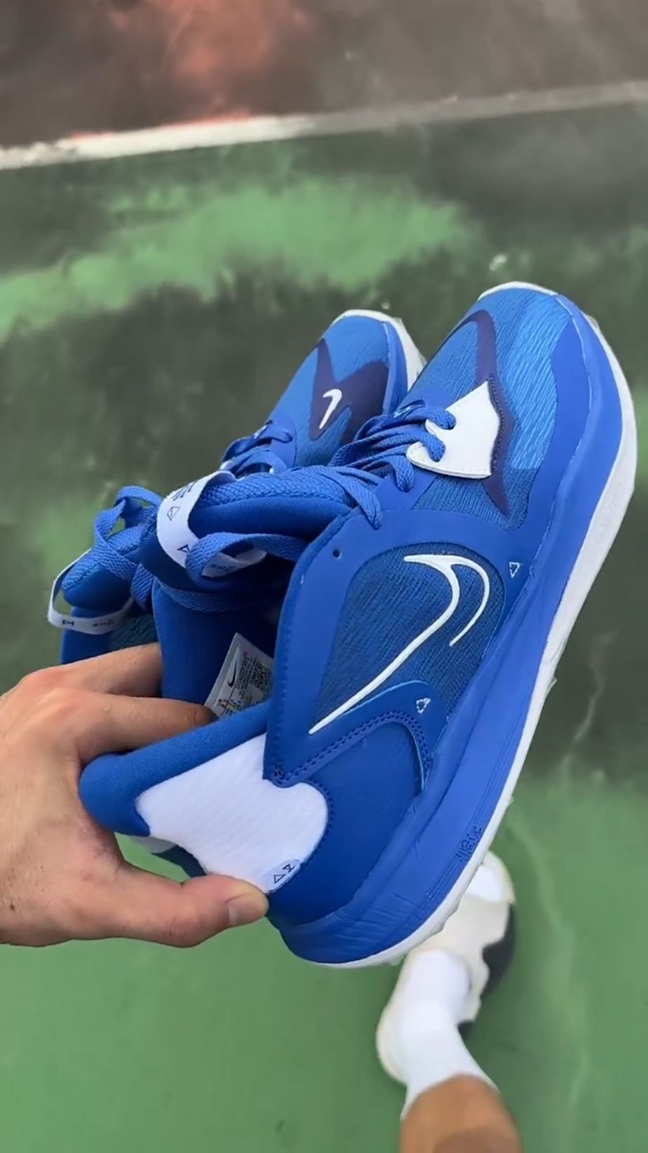 上脚Nike欧文5low蓝色颜值不错