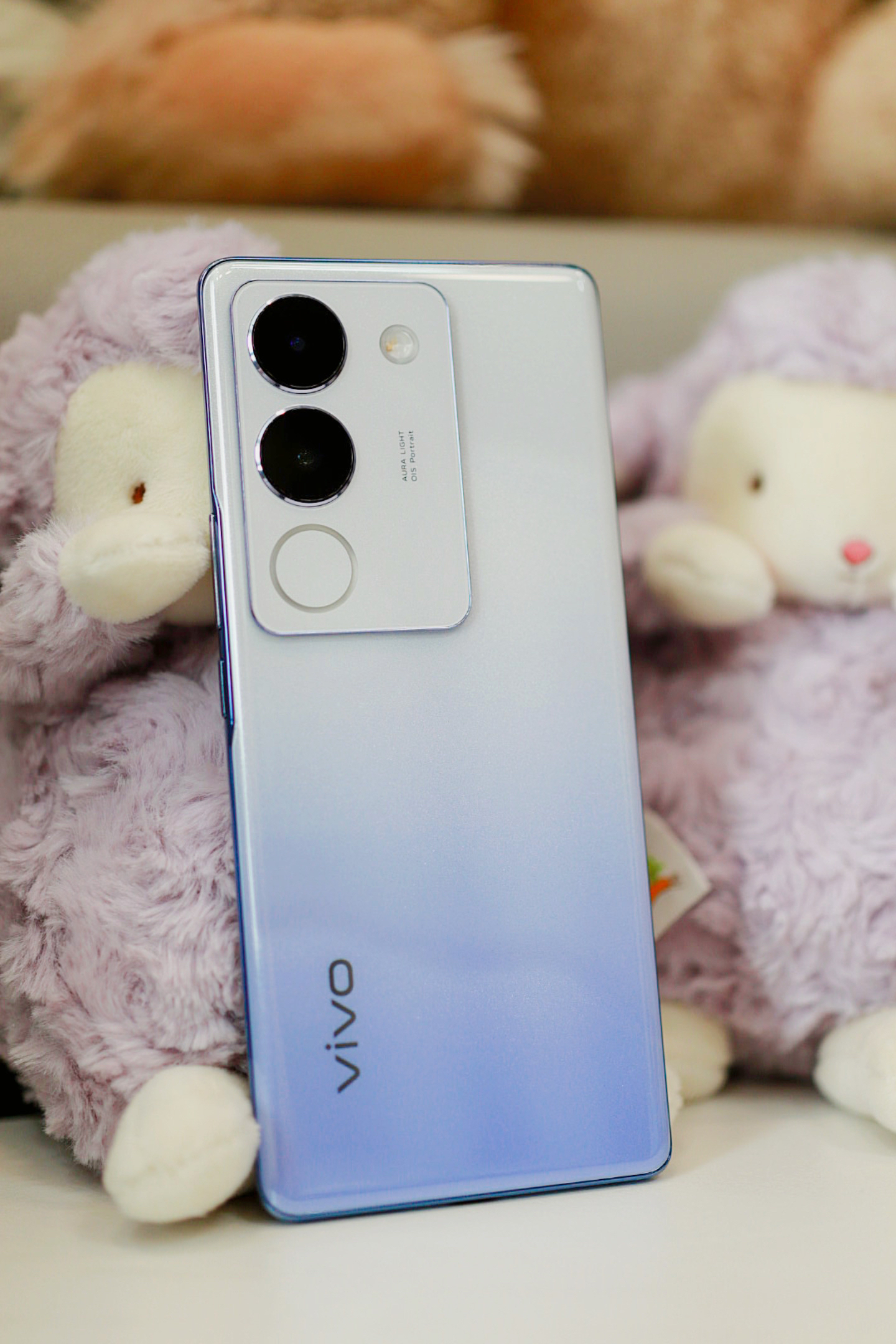 颜值高才是真的好！七夕礼物vivo S17 相遇紫