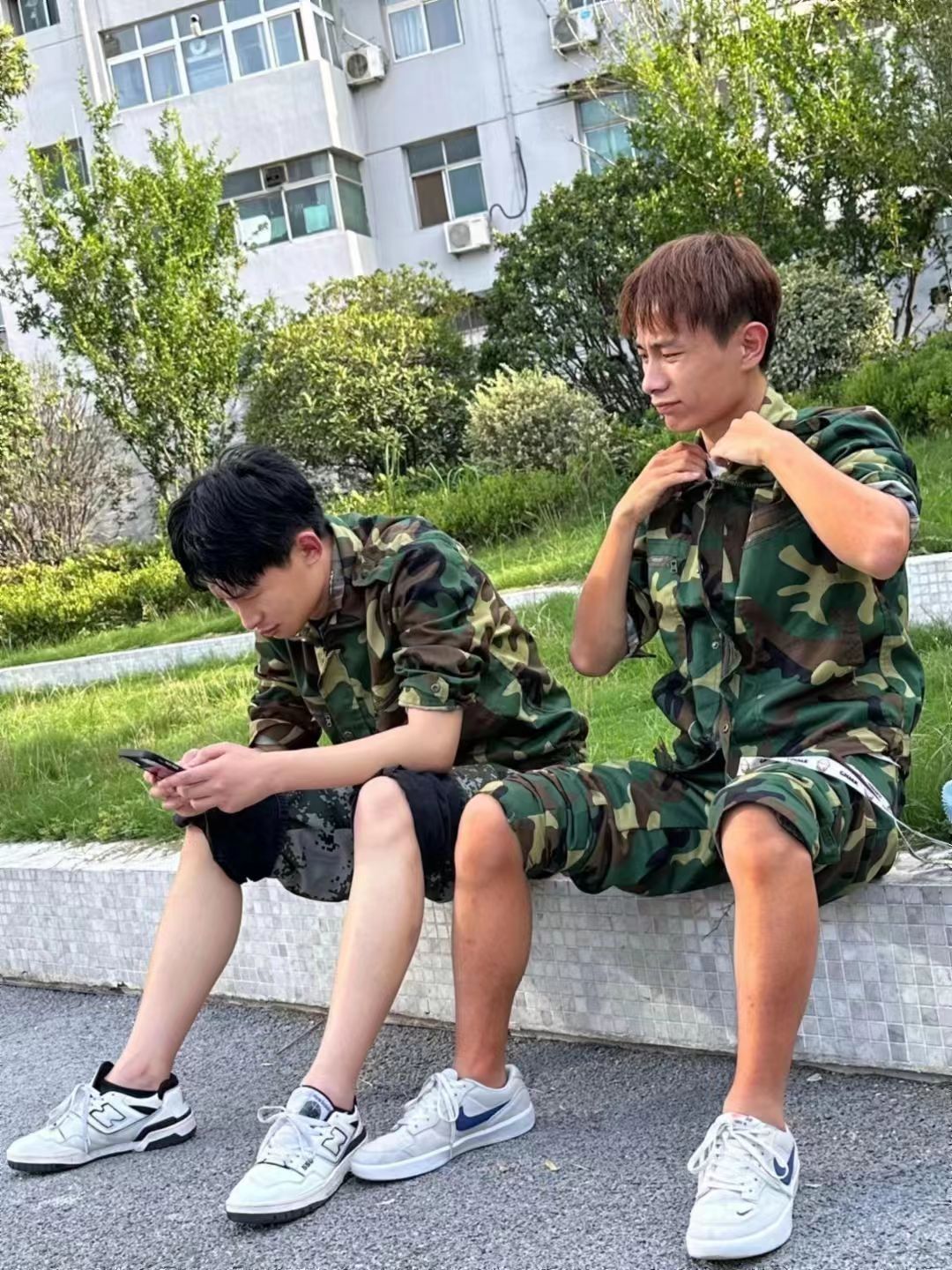 军训关键时刻能救老命!（穷鬼男士防晒篇）