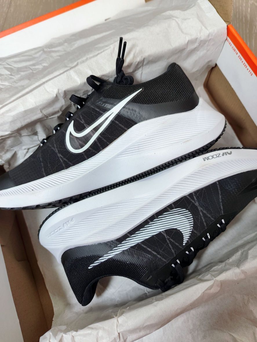 秋季第一双跑鞋我选Nike的