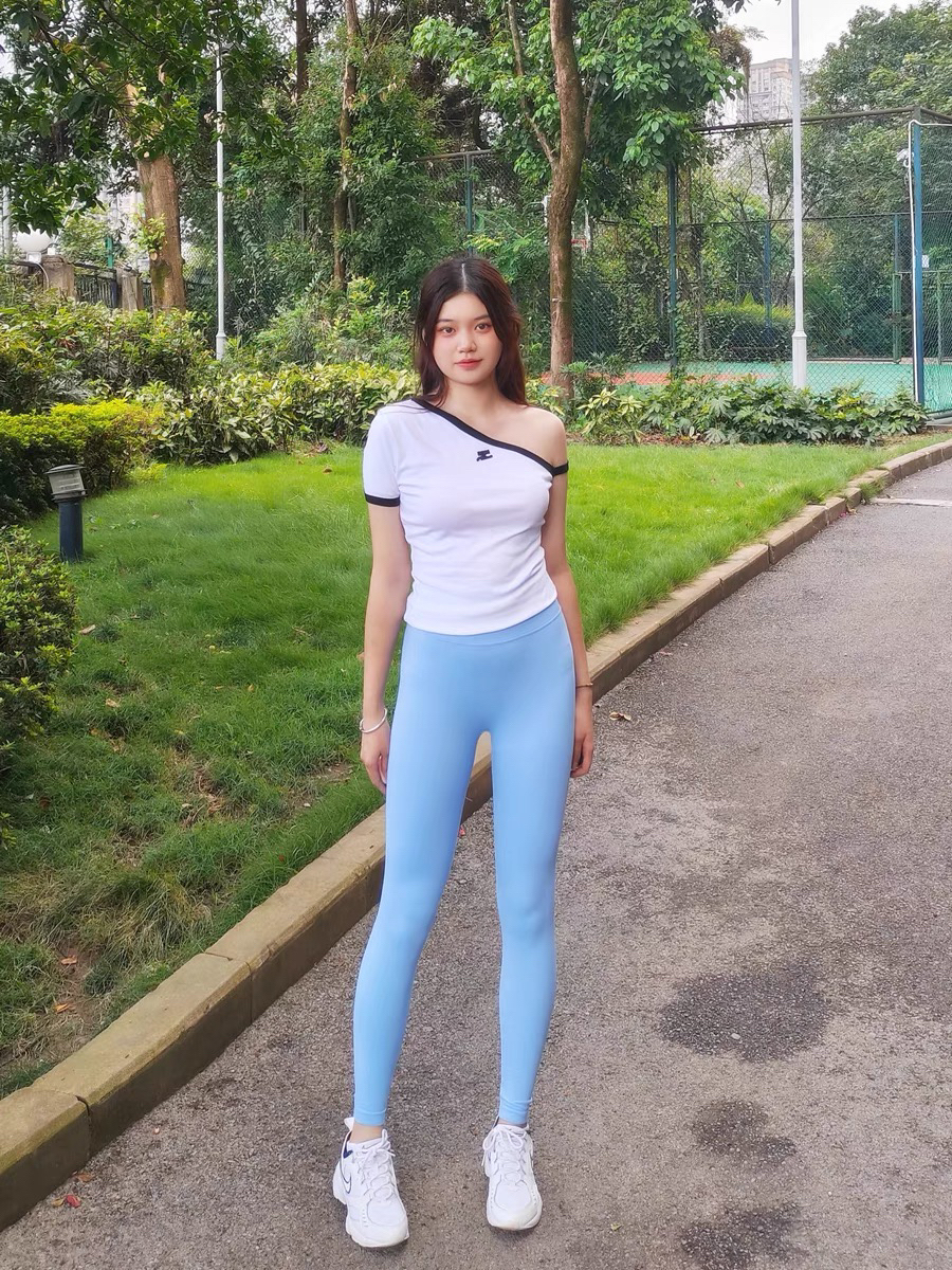 超显身材的瑜伽裤