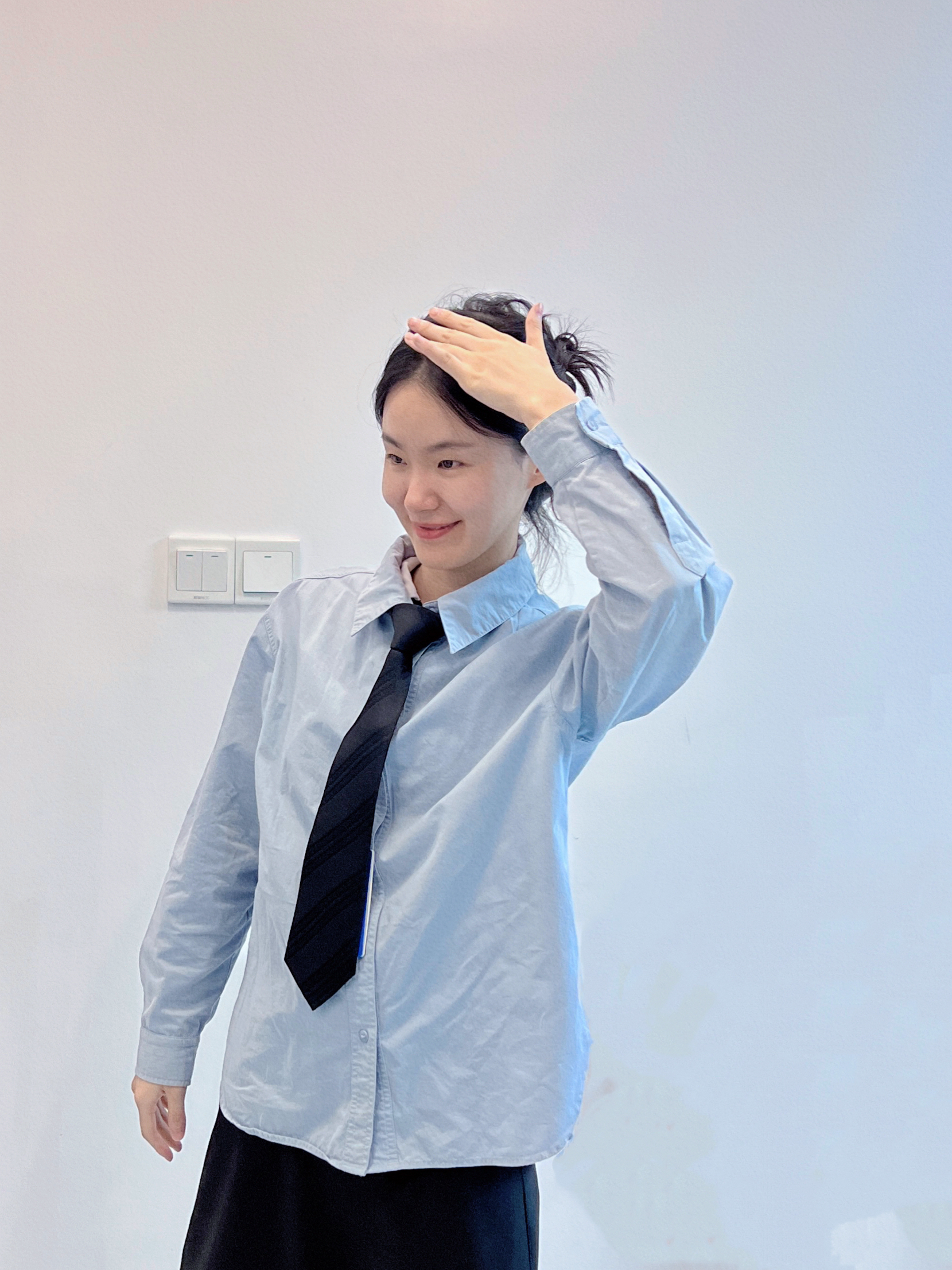 谁说只有男生才能戴领带的