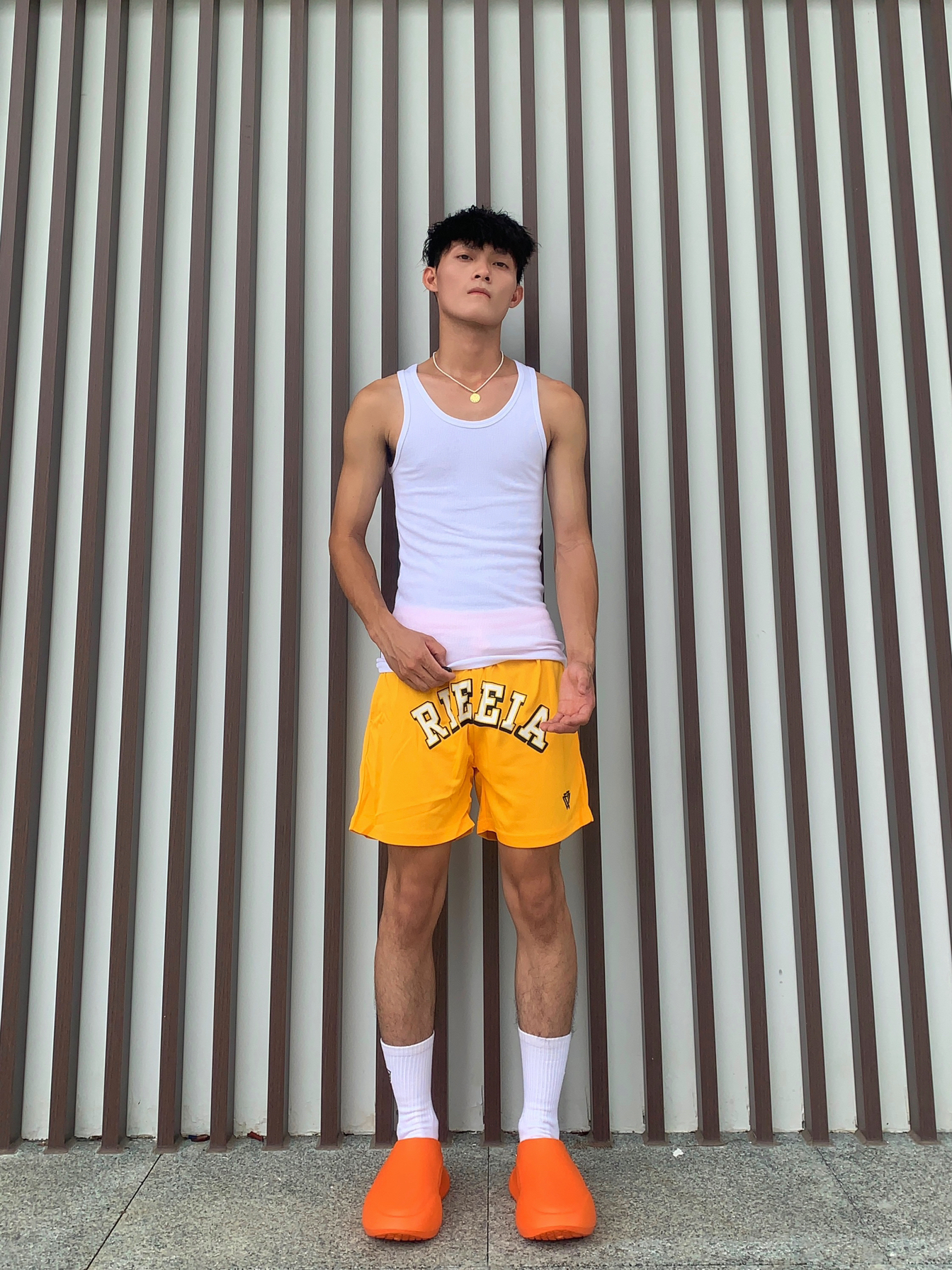 OOTD｜美式休闲穿搭🟠｜背心短裤拖鞋3.0🌤️