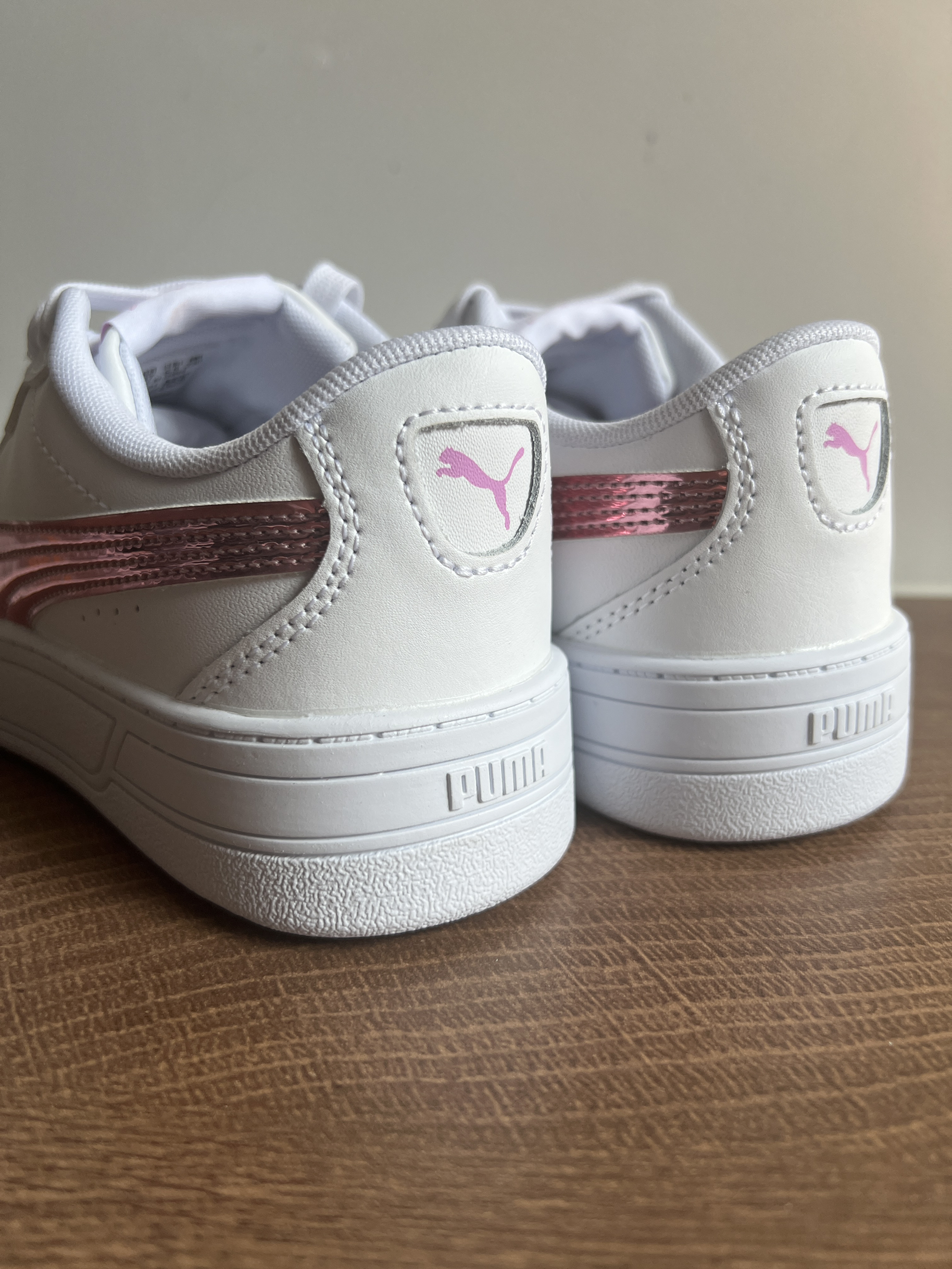 浅浅晒一下新入手的puma👟太甜了吧～