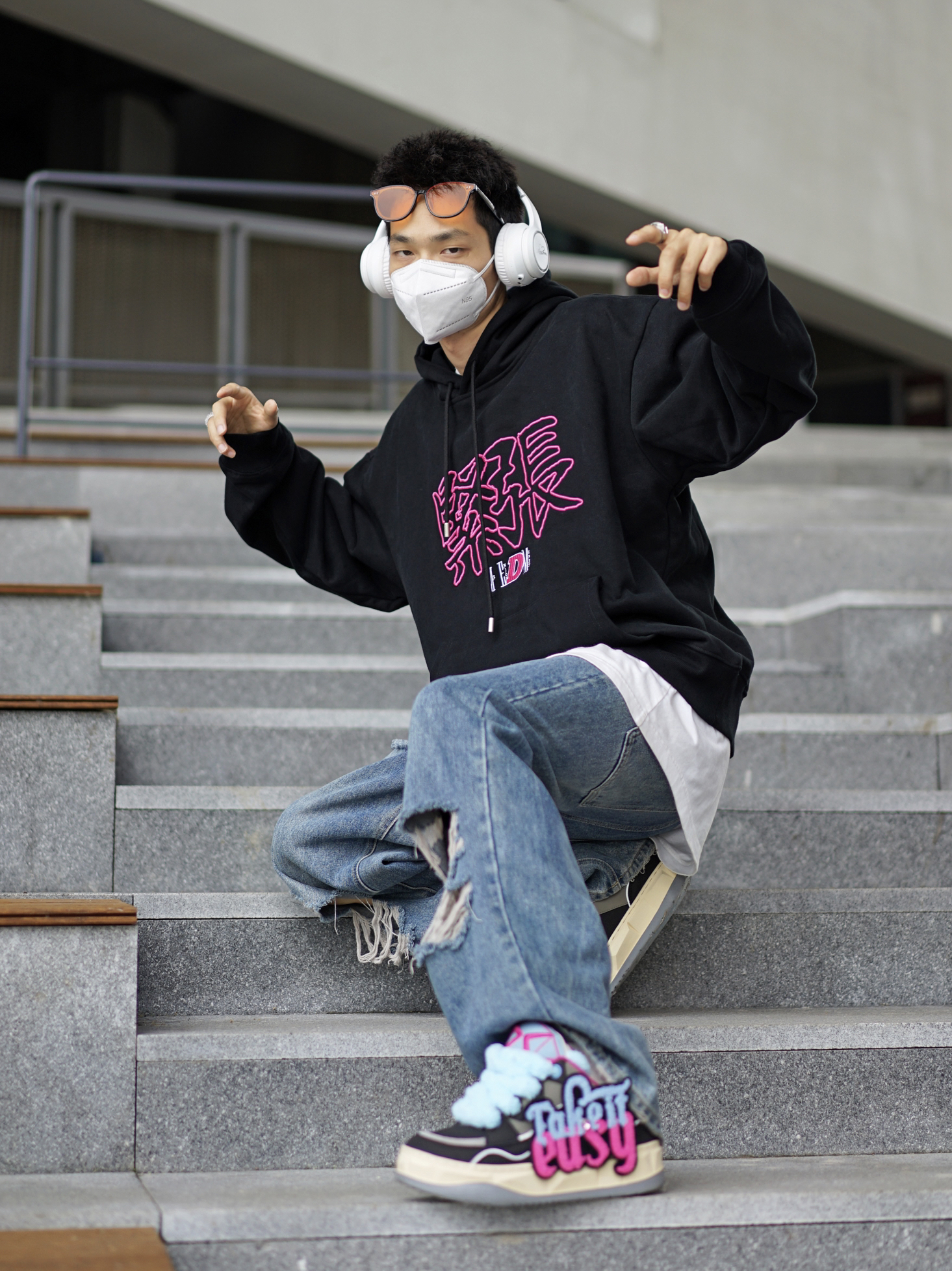 美式街头OOTD｜头戴式耳机太有氛围感了
