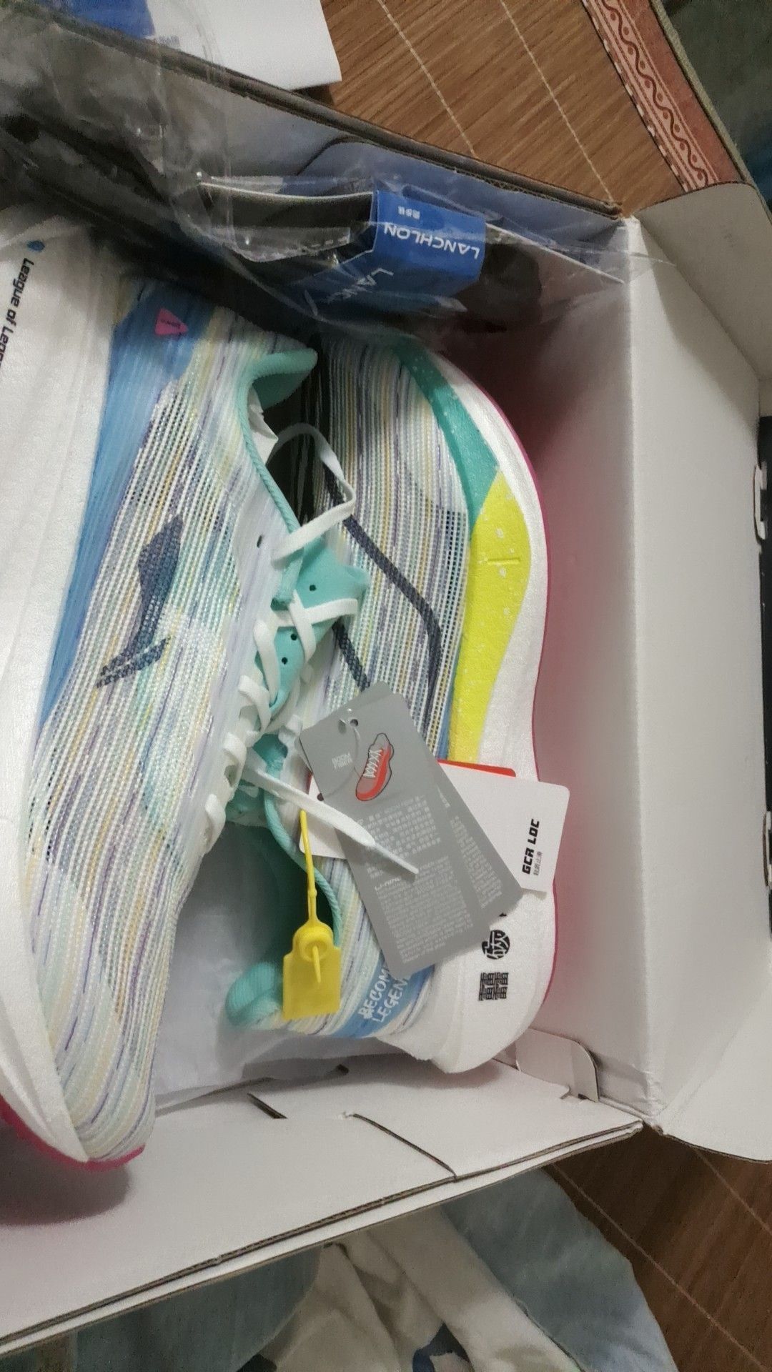 全新正品3c英雄联盟联盟款
🤔推荐理由：