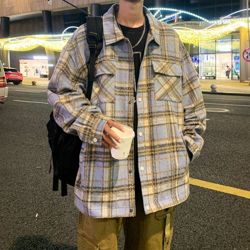 版型很直挺好好看
高个子穿也完全能ho