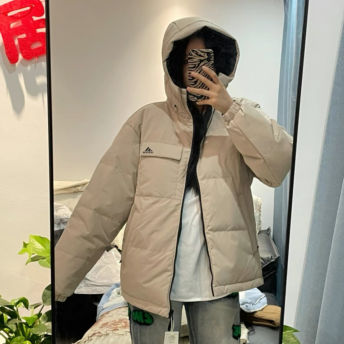 这款阿迪达斯的外套 颜值真不戳～