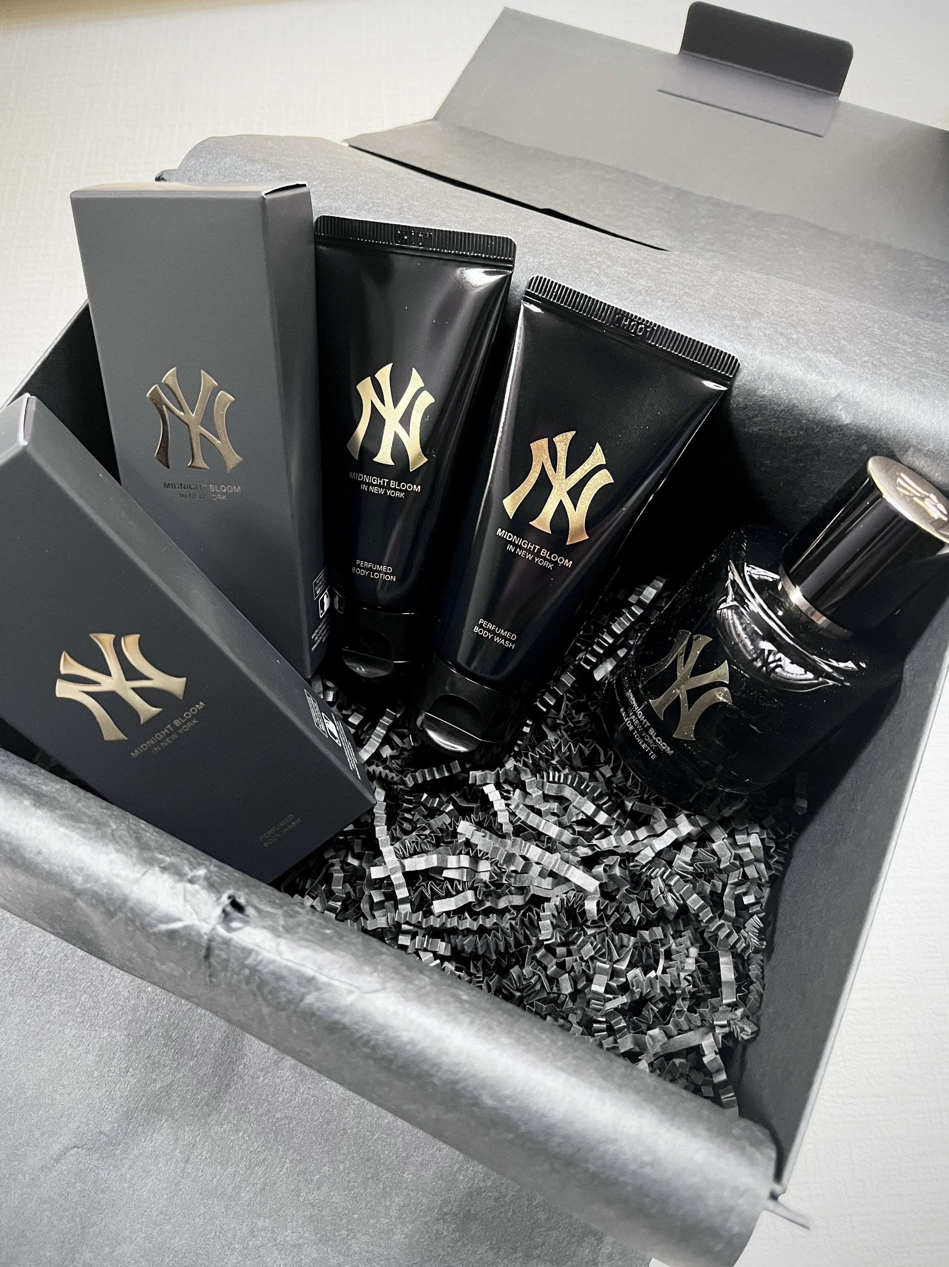 原来美妆届也有属于自己的“小时代”-MLB 香氛礼盒🎁