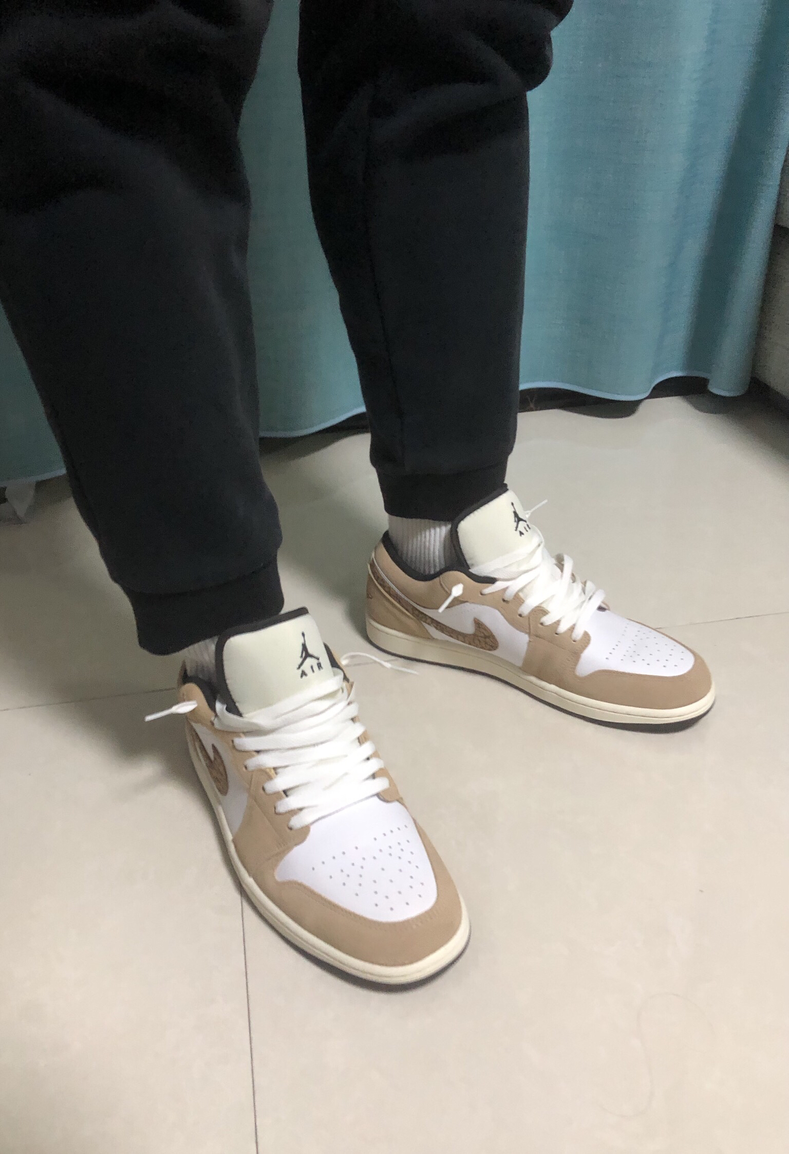 AJ1 Low SE"BrownElephant"