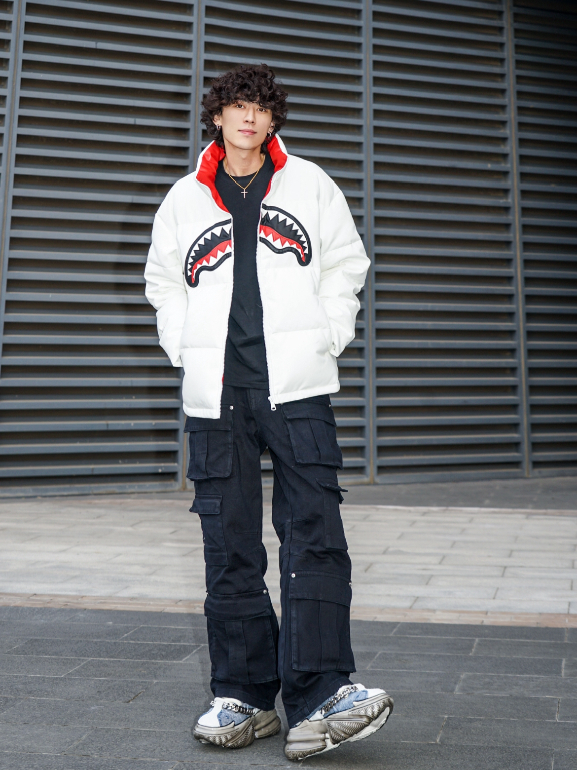 sprayground 不怕脏的白色高级感羽绒服