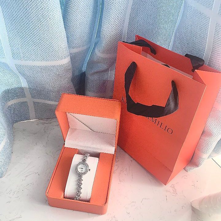 闪耀的手表配发光的你